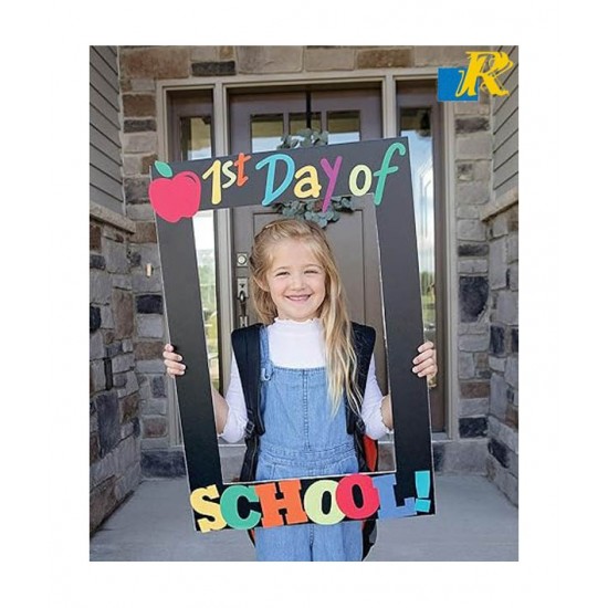 Color Foamboard - 5 mm thick, one colored side and one white side Size (70 x 100 mm) each piece in a bag